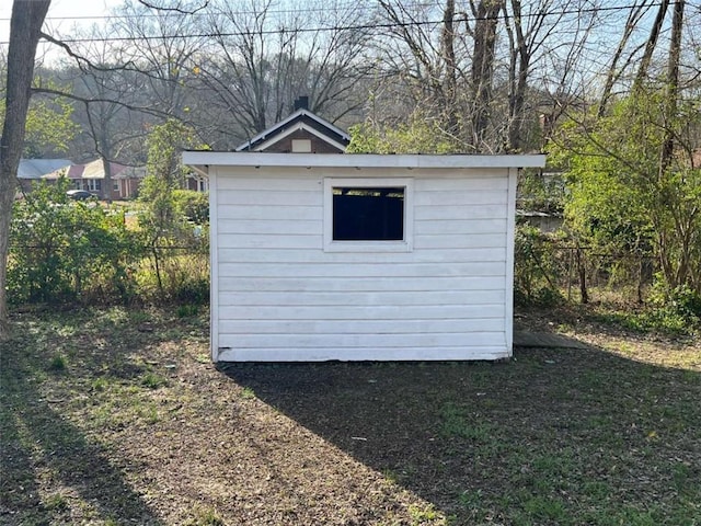 35 Elmwood St, Rome, GA 30161 - view of shed with fence