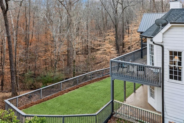 8625 Anchor On Lanier Ct, Gainesville, GA 30506 - fenced yard featuring a deck