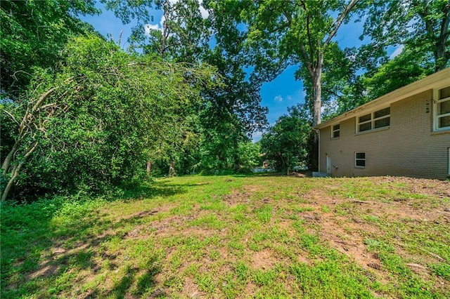 3904 W Hilda Cir, Decatur, GA 30035 - view of grassy yard