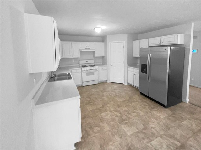 3227 Diamond Blf, Union City, GA 30291 - rear view of property with fence private yard, a chimney, and a patio area