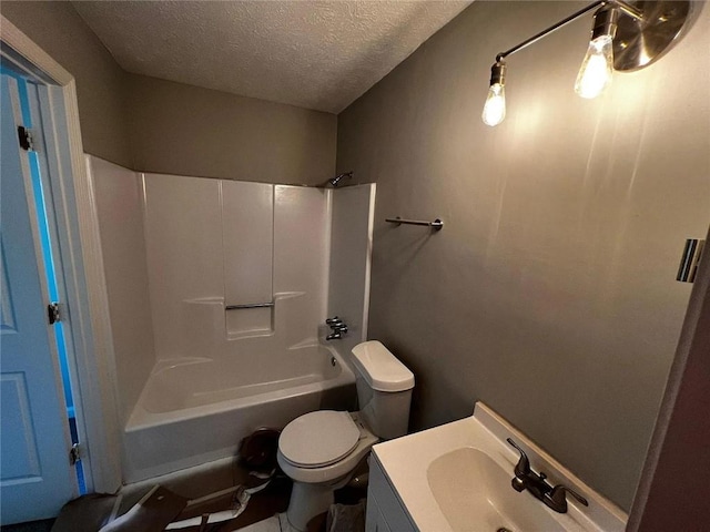 3932 Darryl Ln, Gainesville, GA 30506 - full bath with toilet, shower / tub combination, vanity, and a textured ceiling