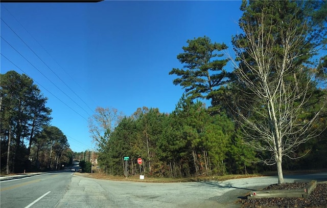 Listing photo 3 for 1096 Rock Springs Rd, Lawrenceville GA 30043