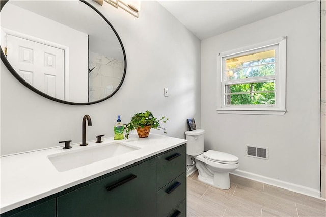 4103 Laynewood Cir, Tucker, GA 30084 - bathroom with vanity and a shower