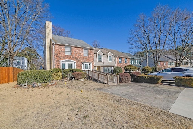 view of front of property