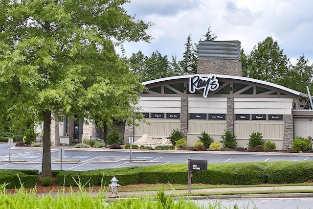 20057 Windalier Way, Roswell, GA 30076 - view of building exterior with uncovered parking