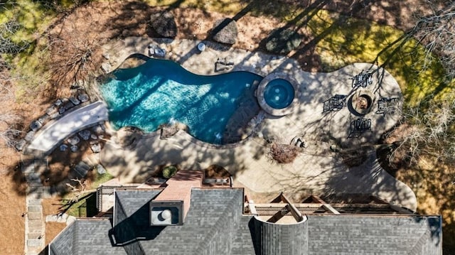2250 Blackheath Trce, Alpharetta, GA 30005 - view of subject property featuring a pool