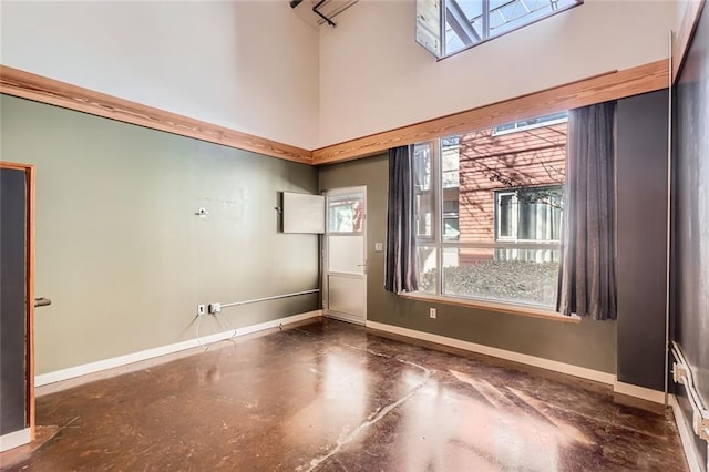 empty room with a towering ceiling