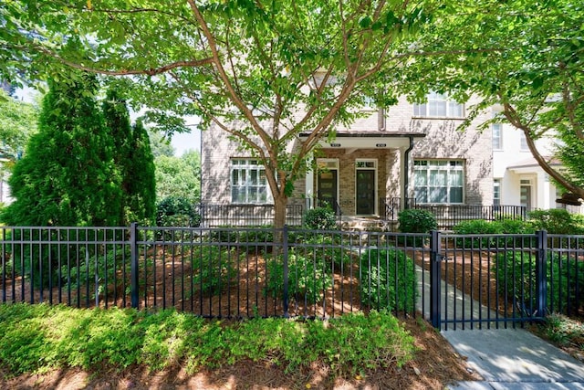 view of front of house featuring covered porch