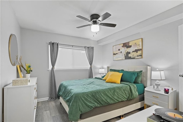 395 Pharr Rd NE Unit 103, Atlanta, GA 30305 - bedroom featuring wood finished floors and ceiling fan