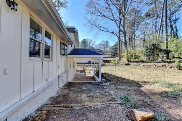 view of yard featuring a patio area