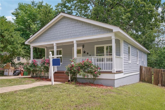 789 Third St, Stone Mountain, GA 30083 - bungalow-style house featuring covered porch