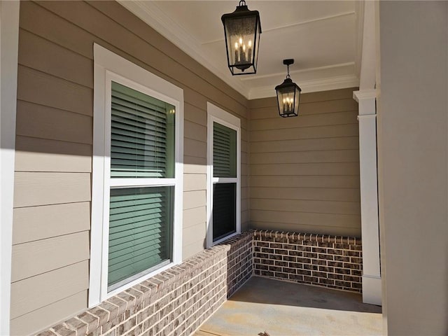 doorway to property featuring a porch