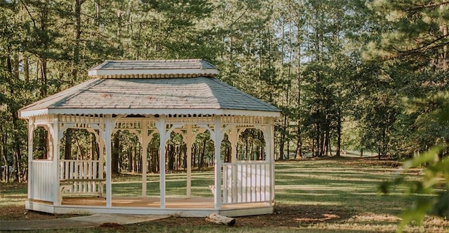 1090 Crown River Pkwy, Mcdonough, GA 30252 - view of property's community with a gazebo and view of wooded area