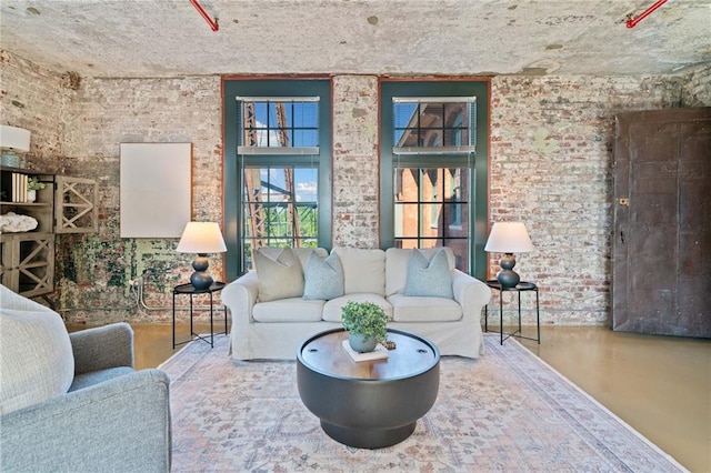 170 Boulevard Se E414, Atlanta, GA 30312 - living room featuring concrete flooring