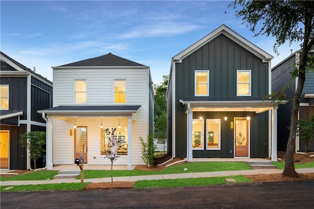 view of front of home with covered porch