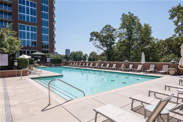 1820 Peachtree St NW Unit 811, Atlanta, GA 30309 - community pool featuring a patio