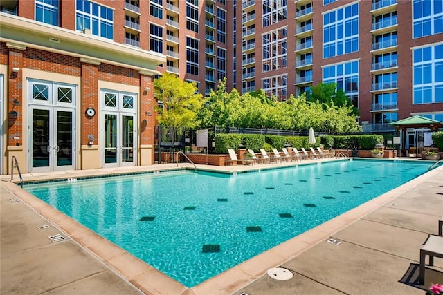 1820 Peachtree St NW Unit 811, Atlanta, GA 30309 - community pool with french doors
