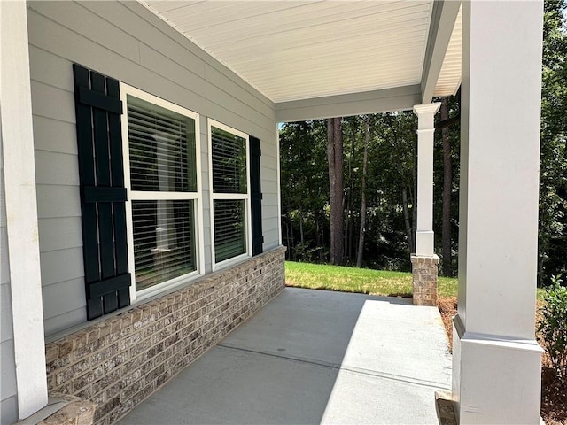 view of patio / terrace with a porch