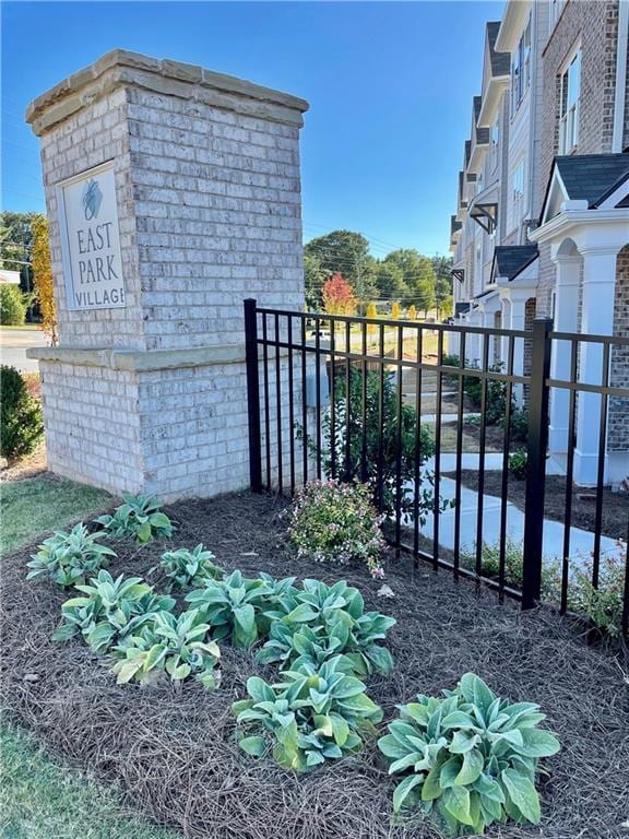 exterior space with fence