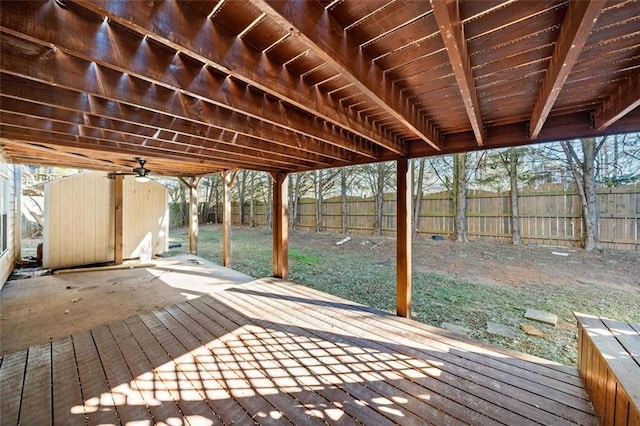 deck featuring ceiling fan