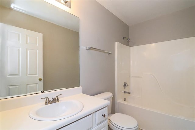 122 Melrose Creek Dr, Stockbridge, GA 30281 - full bathroom featuring toilet, vanity, and shower / washtub combination
