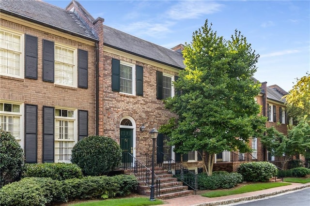 view of colonial inspired home