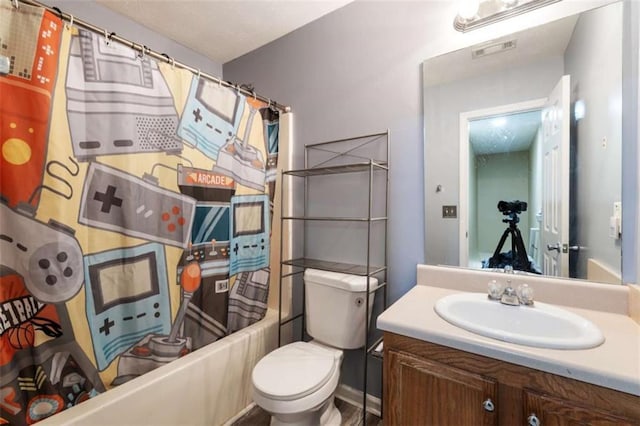 4424 English Loop, Stonecrest, GA 30038 - full bath with toilet, vanity, and shower / tub combo with curtain