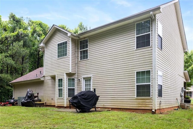 4424 English Loop, Stonecrest, GA 30038 - back of property with a yard