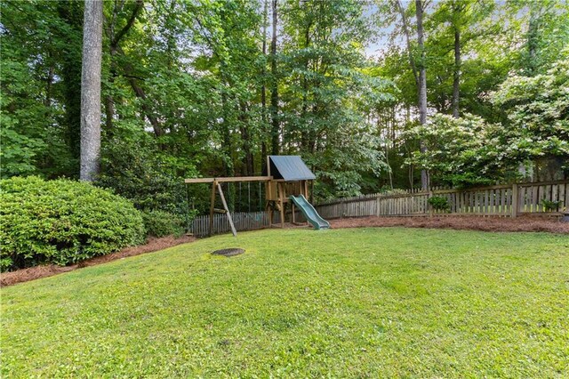 4679 Glenshire Pl, Dunwoody, GA 30338 - view of yard featuring a playground
