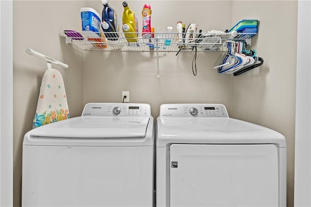 150 S St S, Buford, GA 30518 - washroom featuring washer and clothes dryer