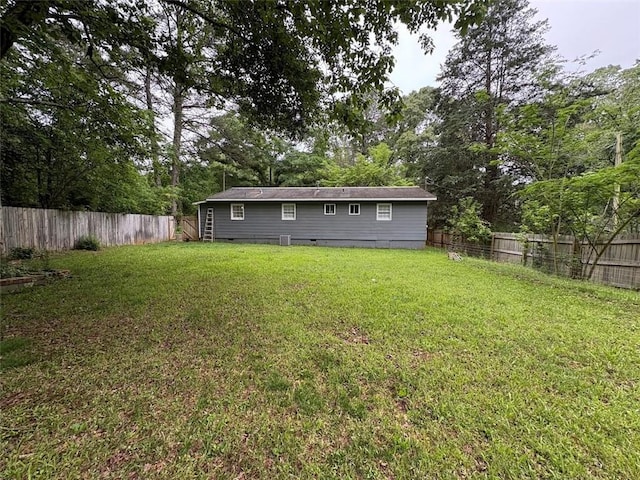 38 Daniel Cir, Franklin, GA 30217 - rear view of house with crawl space