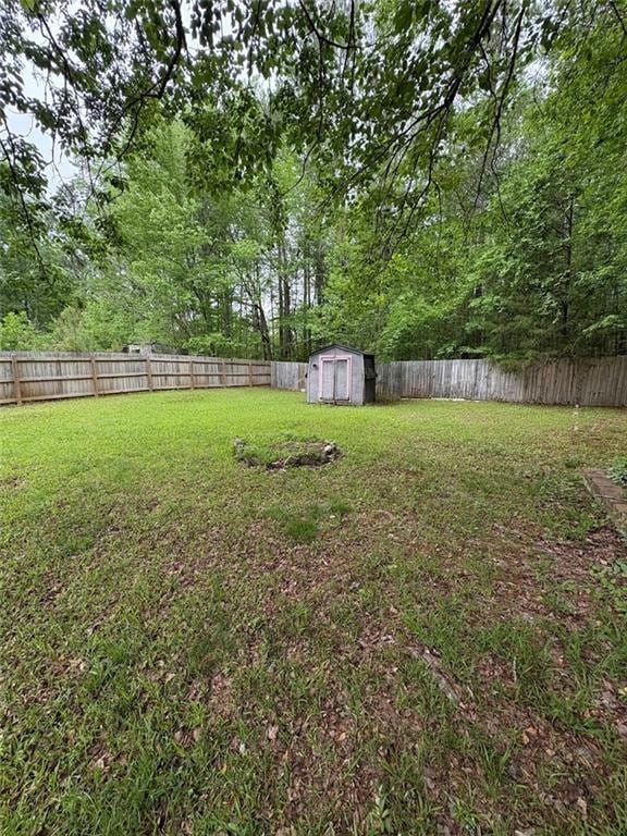38 Daniel Cir, Franklin, GA 30217 - view of yard