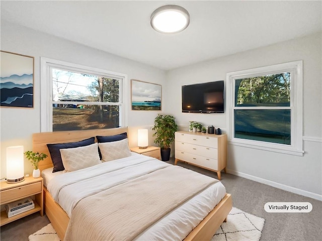 view of carpeted bedroom