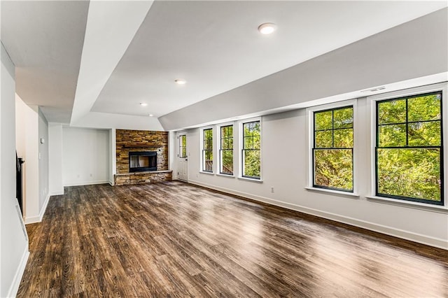 51 River Overlook Ct, Dawsonville, GA 30534 - unfurnished living room with dark wood-type flooring, a fireplace, baseboards, and recessed lighting