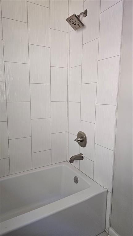 1080 Laboon Rd, Monroe, GA 30655 - bathroom featuring shower / bath combination