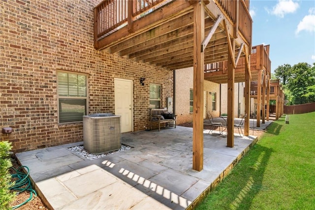 1547 Cambridge Pl, Marietta, GA 30062 - view of patio featuring central AC unit and a wooden deck