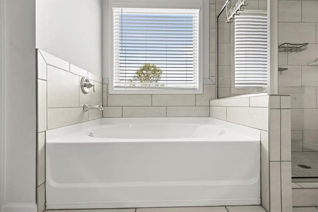 372 Garnet Dr, Acworth, GA 30101 - full bath featuring a garden tub and a shower stall