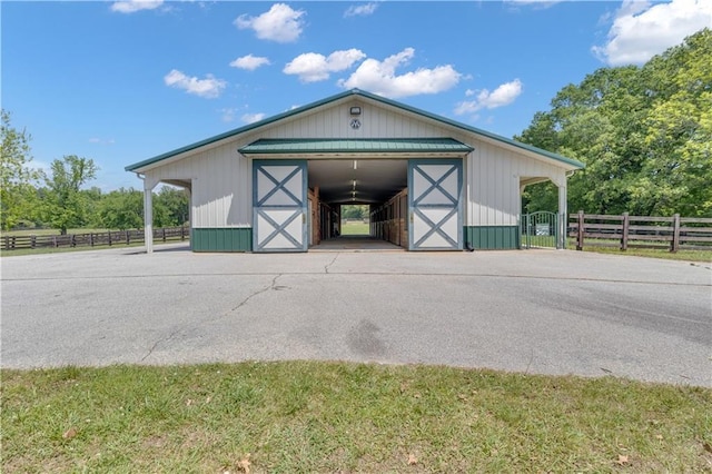 14501 Woolsey Rd, Hampton, GA 30228 - view of horse barn