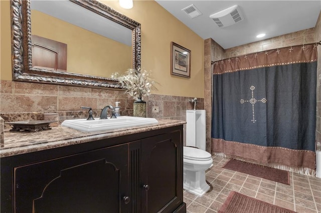 14501 Woolsey Rd, Hampton, GA 30228 - bathroom featuring vanity, a shower with curtain, tile walls, and tile patterned floors