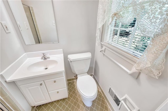 4581 Newcastle Cir, Lithonia, GA 30038 - bathroom with vanity and tile patterned floors
