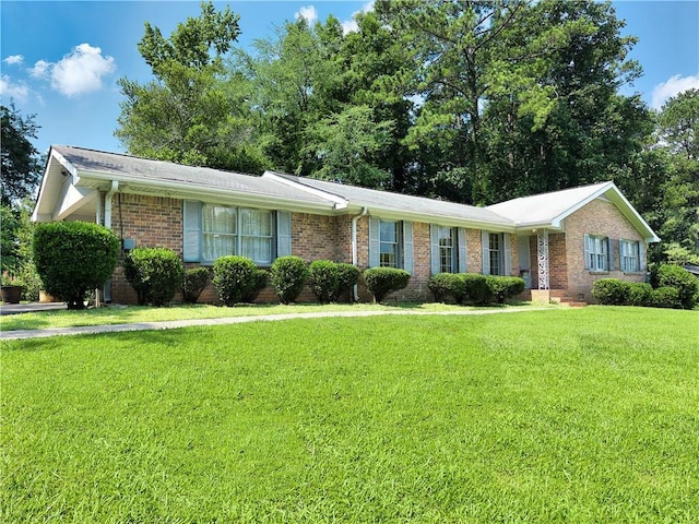 4581 Newcastle Cir, Lithonia, GA 30038 - single story home featuring brick siding and a front lawn