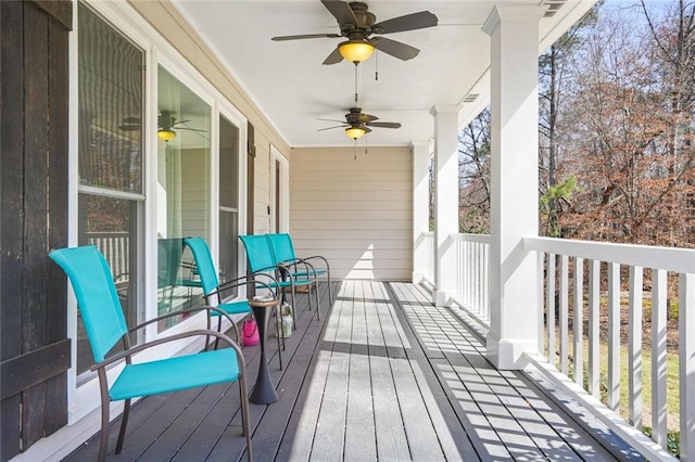 deck with ceiling fan