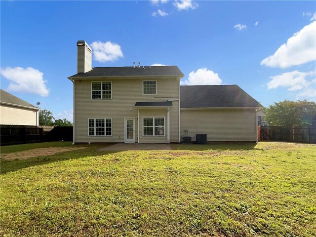 617 Kyles Cir, Hiram, GA 30141 - empty room featuring crown molding, wood finished floors, baseboards, and ceiling fan