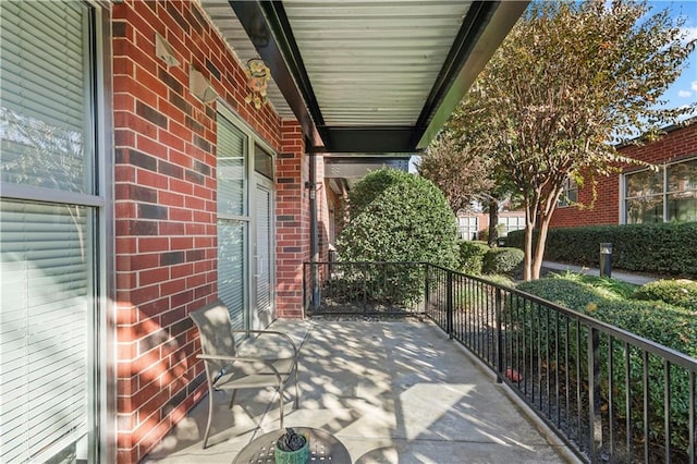 balcony featuring a porch