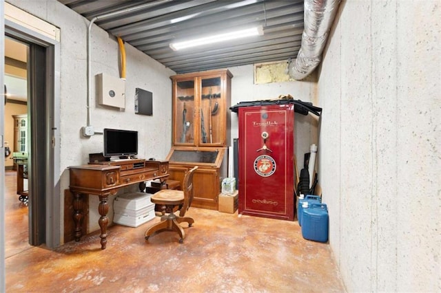 274 Ramey Rd, Westminster, SC 29693 - office area with unfinished concrete floors