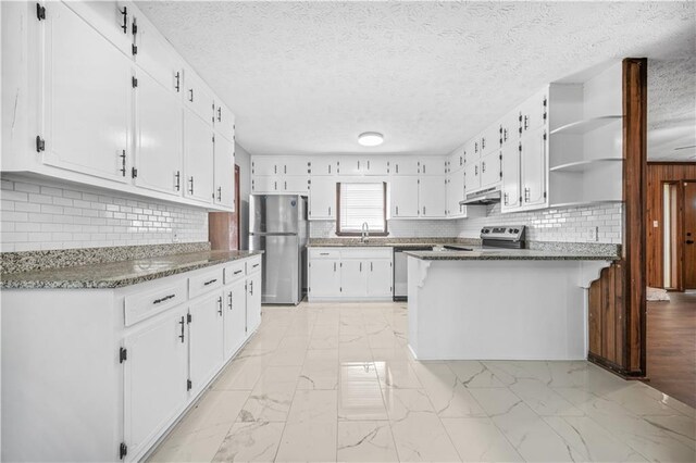 2649 Lake Harbin Rd, Morrow, GA 30260