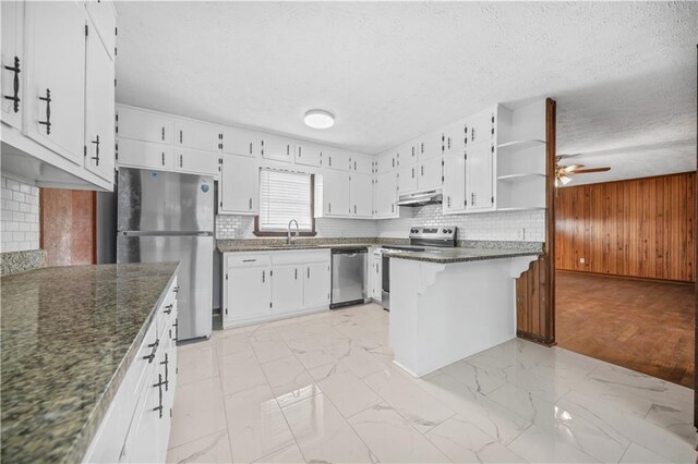 2649 Lake Harbin Rd, Morrow, GA 30260