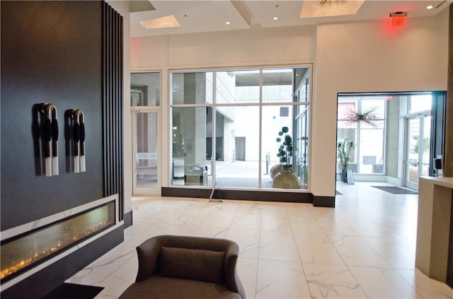 building lobby featuring recessed lighting