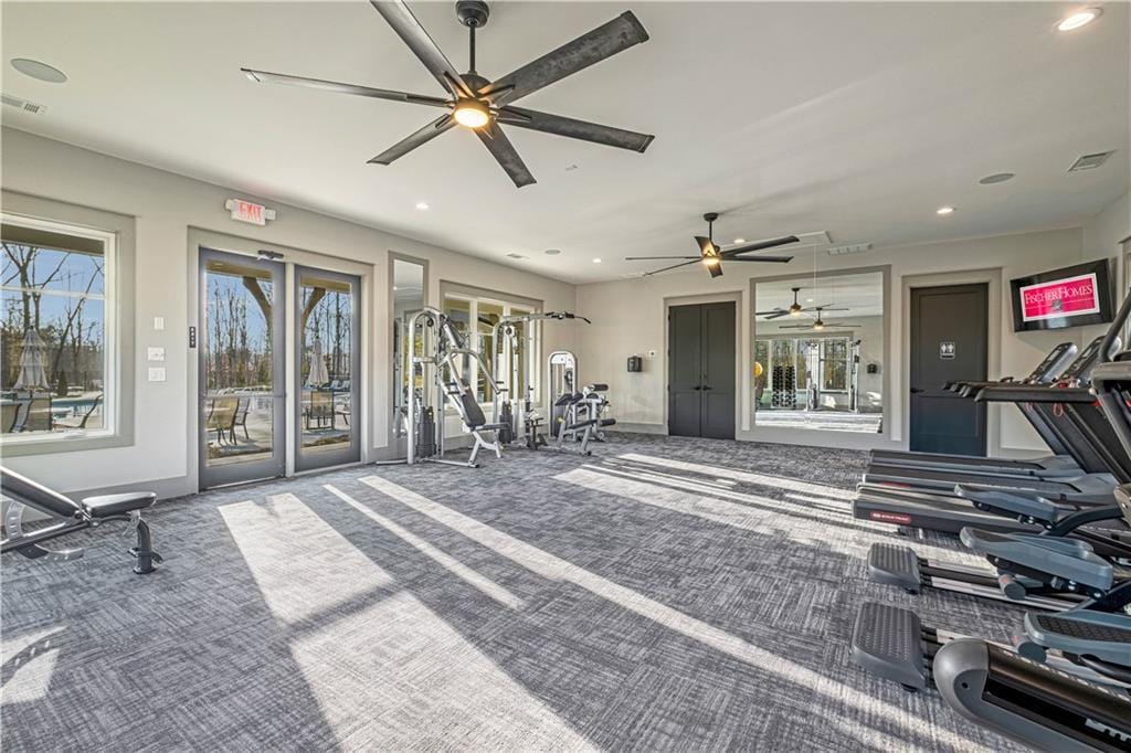 exercise room with carpet, a ceiling fan, recessed lighting, and baseboards