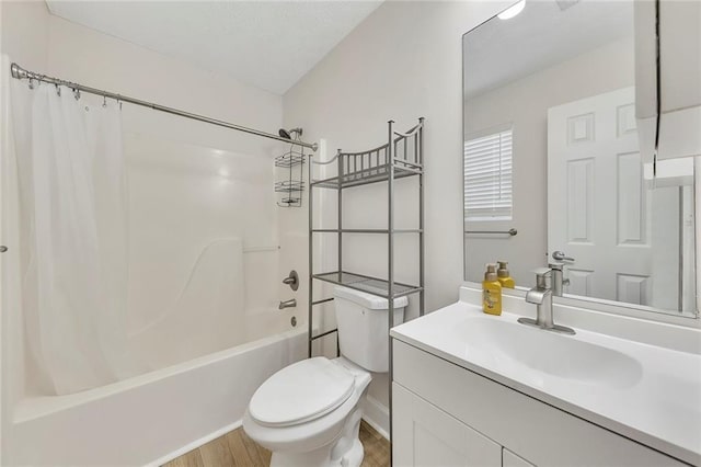 15 Echota Rd NE, Cartersville, GA 30121 - bathroom with shower / tub combo with curtain, vanity, and wood finished floors